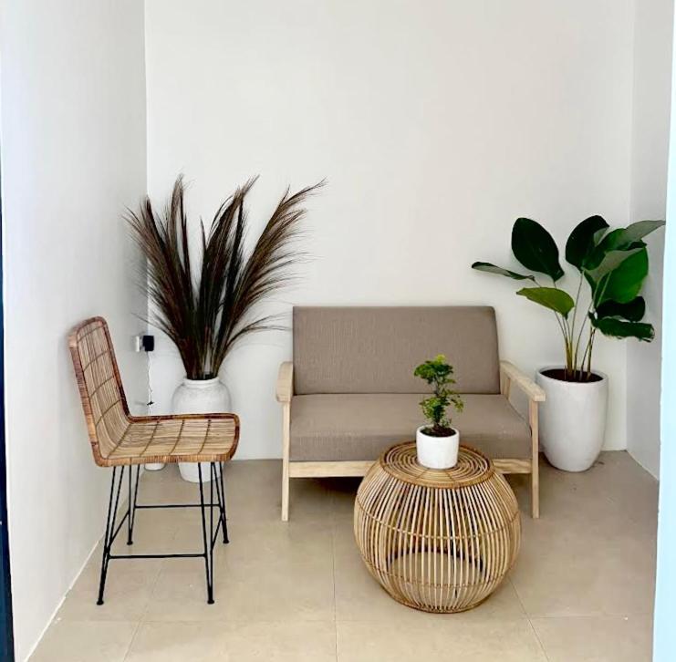New Modern Suite Near Airport & Beach Sudtungan 외부 사진