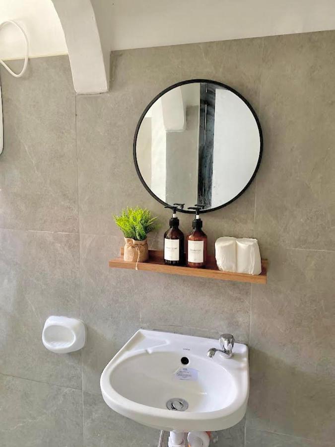 New Modern Suite Near Airport & Beach Sudtungan 외부 사진